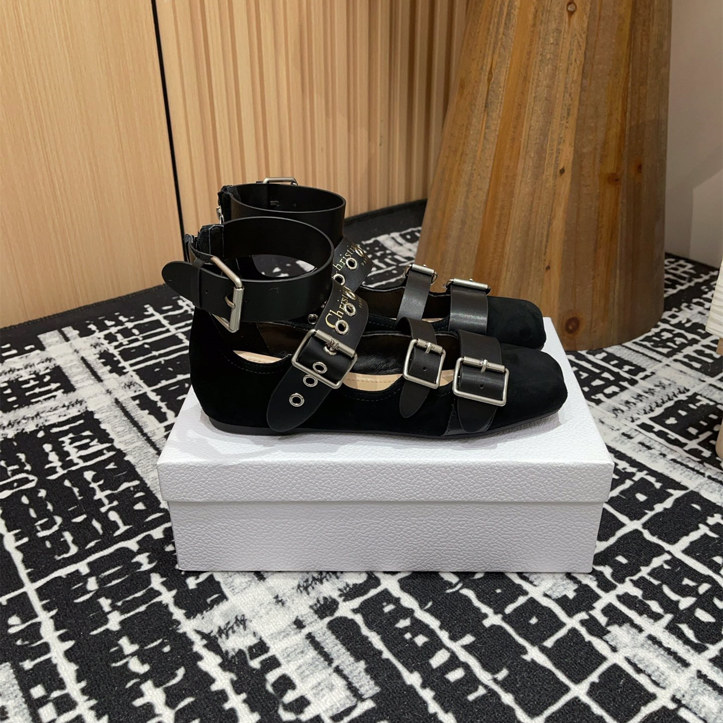高仿Dior*Punk系列KCB960平頭塔扣樂福鞋黑色免檢版