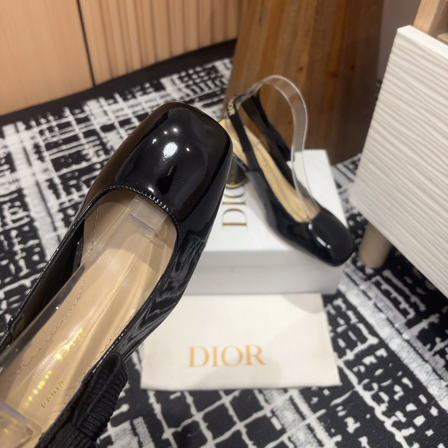 高仿Dior*Miss系列KDV272露跟蝴蝶結高踭鞋黑色免檢版