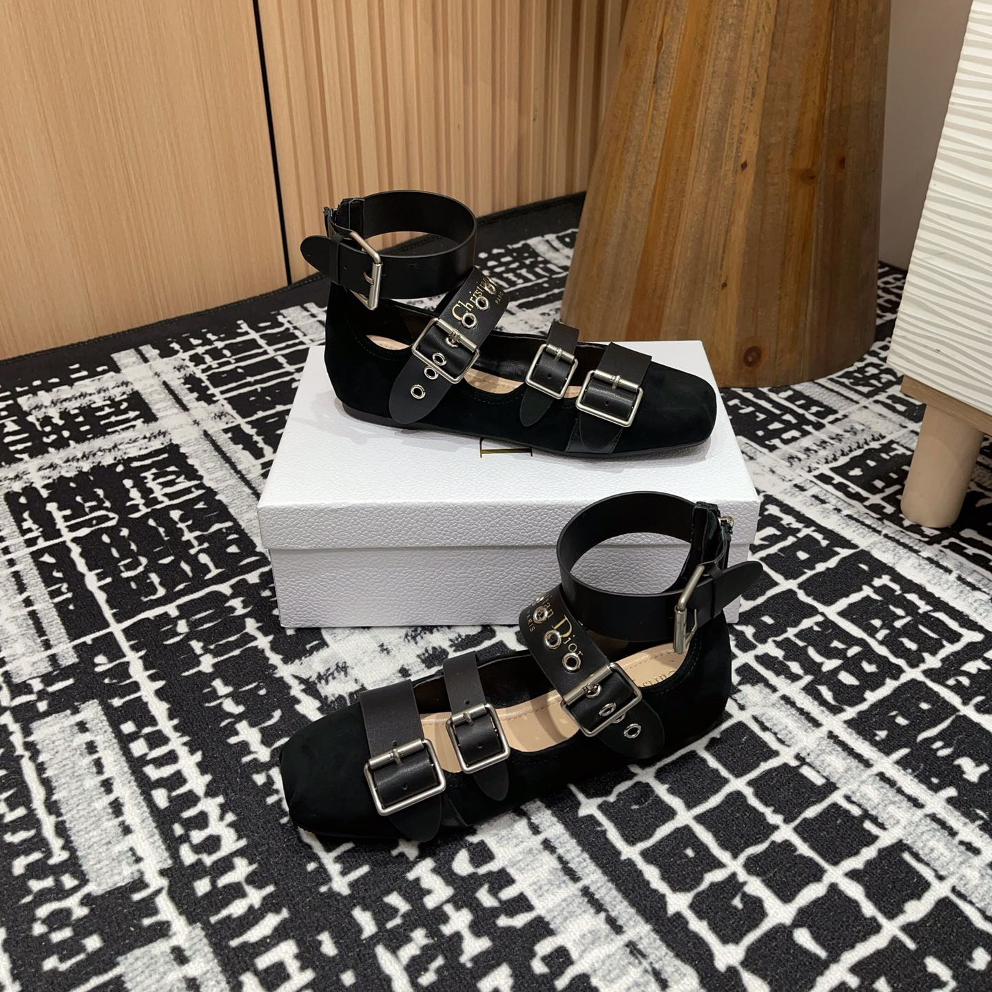高仿Dior*Punk系列KCB960平頭塔扣樂福鞋黑色免檢版