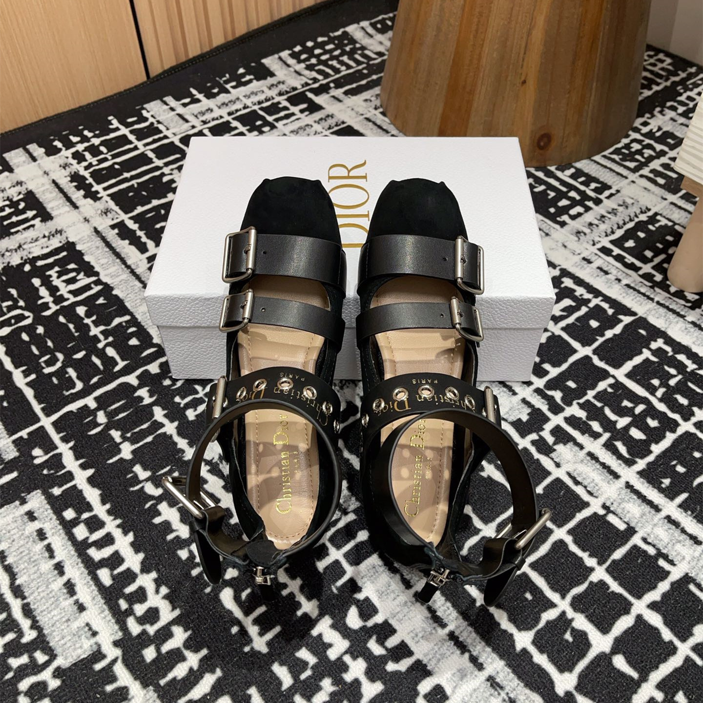 高仿Dior*Punk系列KCB960平頭塔扣樂福鞋黑色免檢版