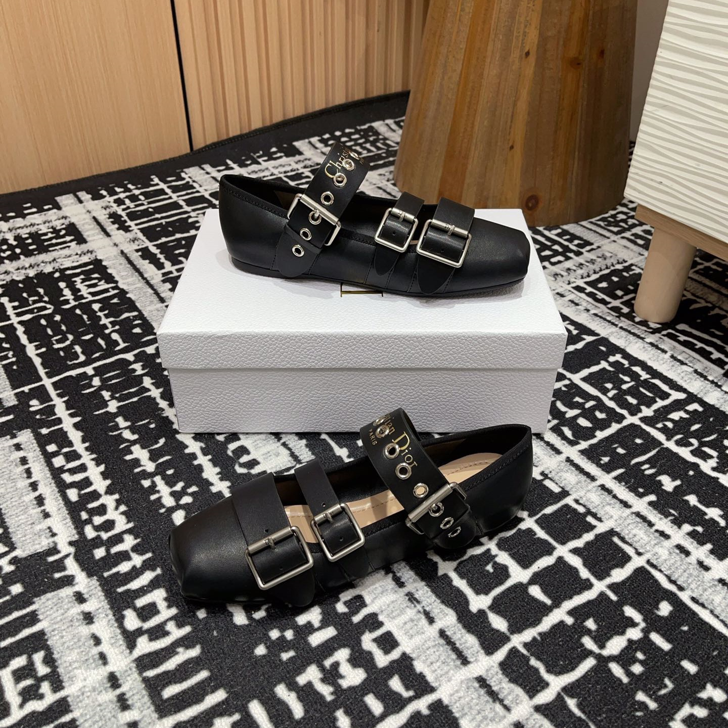 高仿Dior*Punk系列KCB946平頭塔扣休閒單鞋黑色免檢版