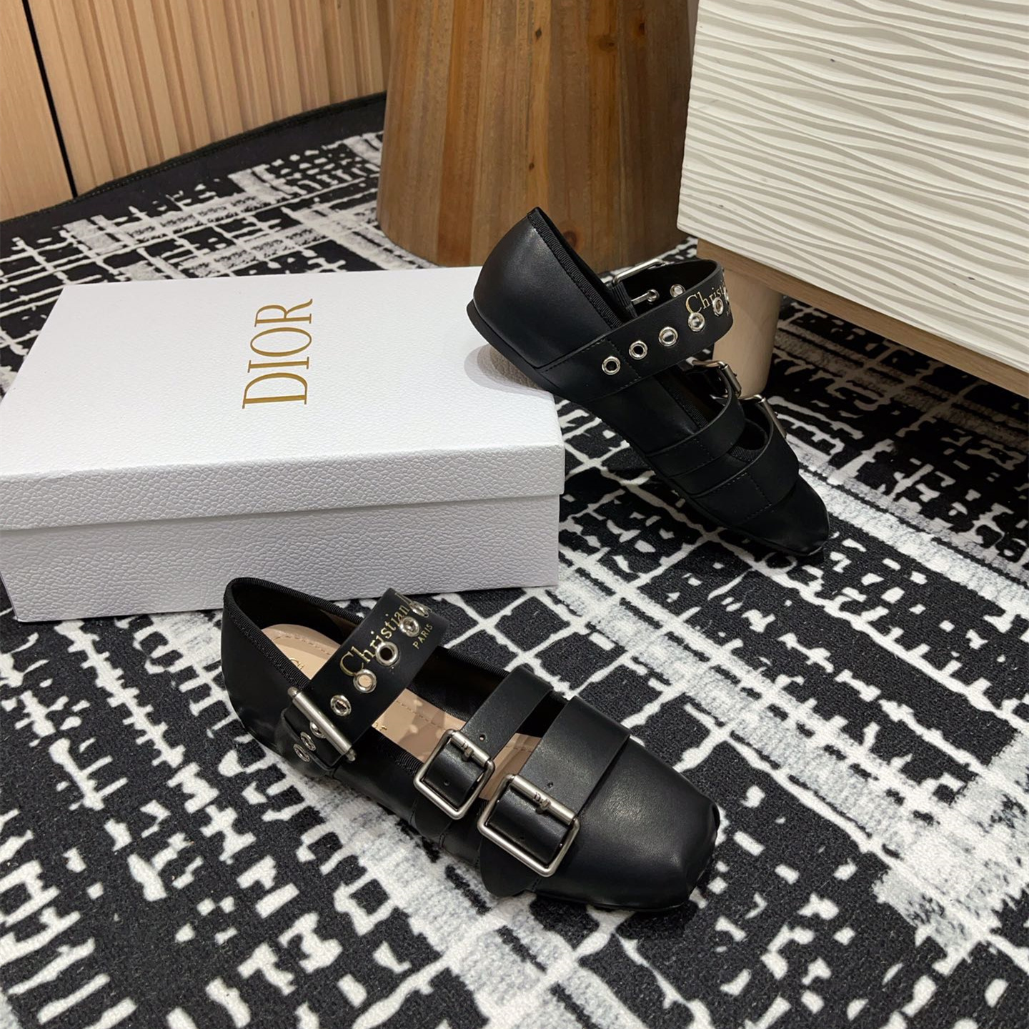 高仿Dior*Punk系列KCB946平頭塔扣休閒單鞋黑色免檢版