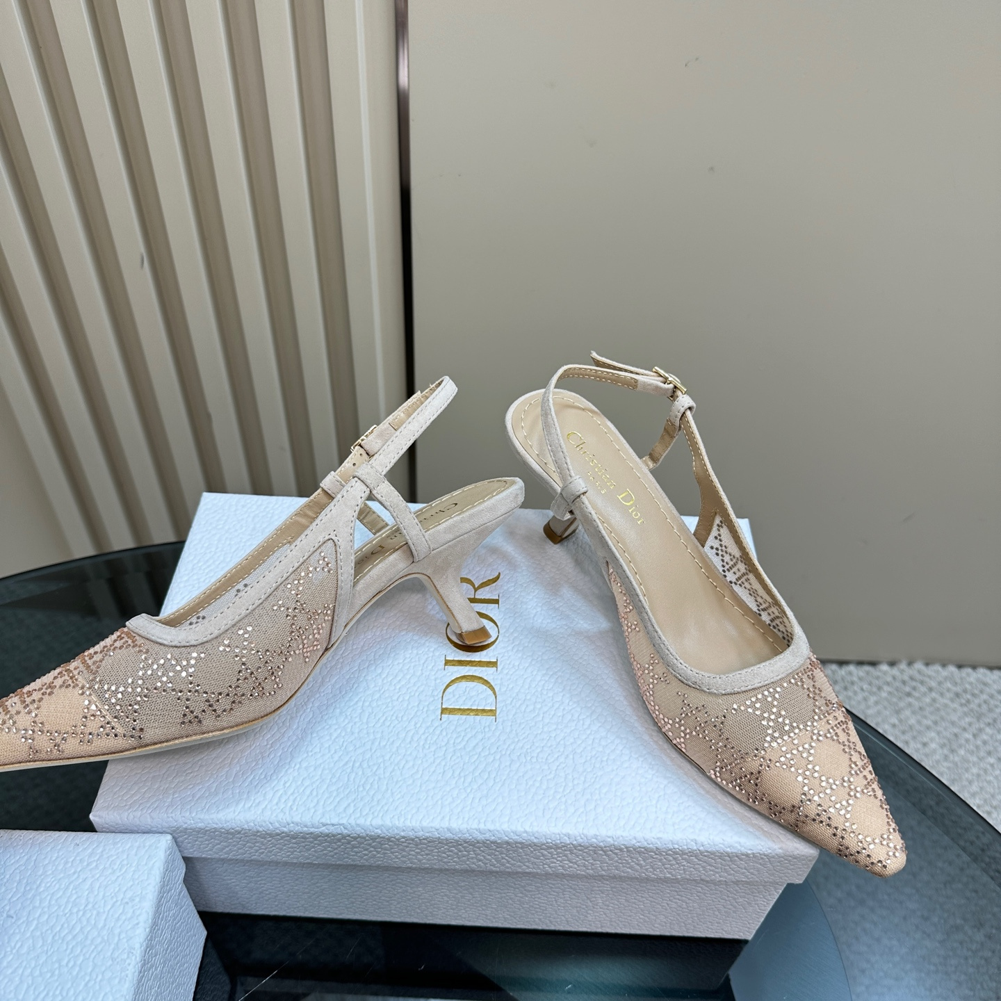 高仿Dior*Capture系列KCV302網鑽細高踭鞋6.5CM裸色免檢版