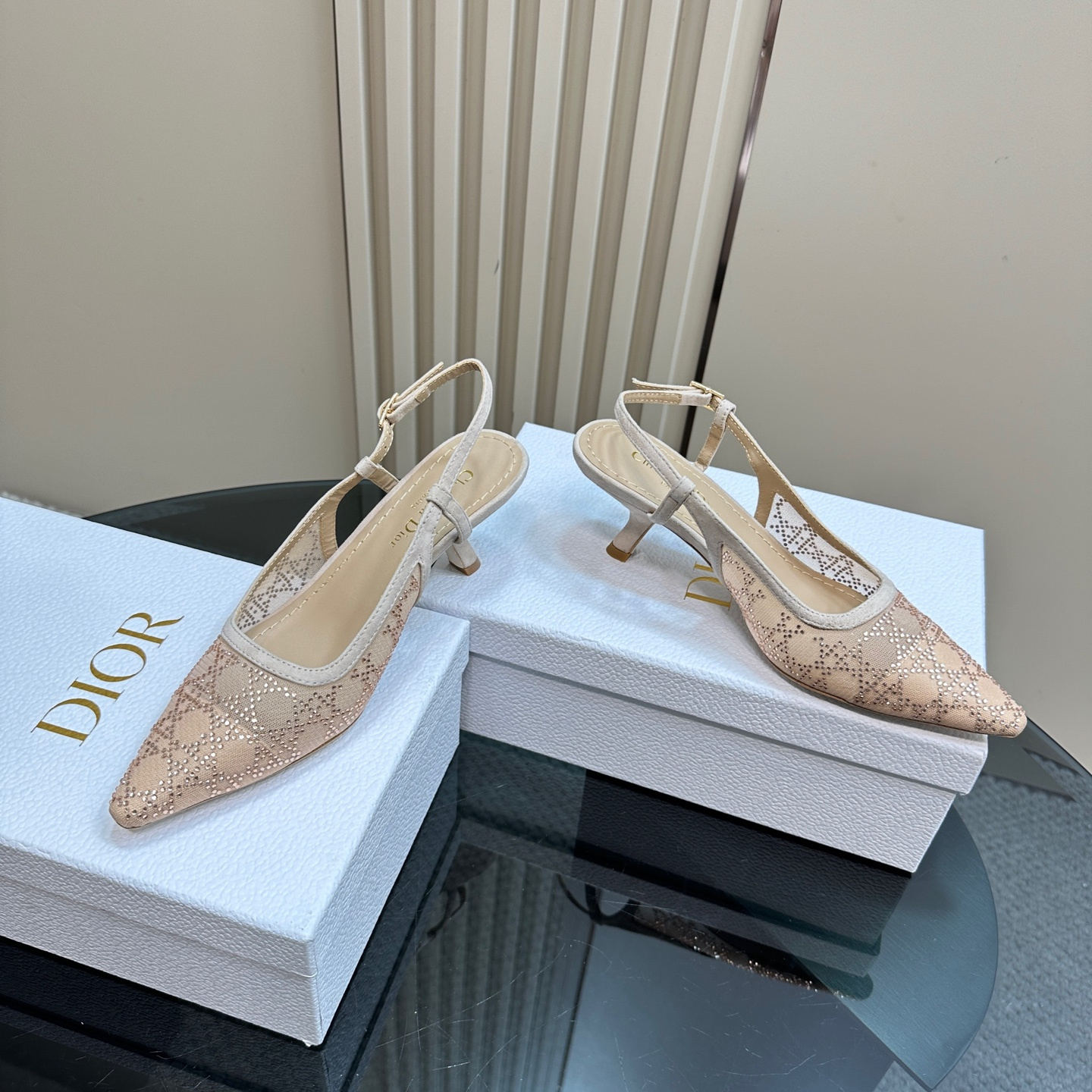 高仿Dior*Capture系列KCV302網鑽細高踭鞋6.5CM裸色免檢版