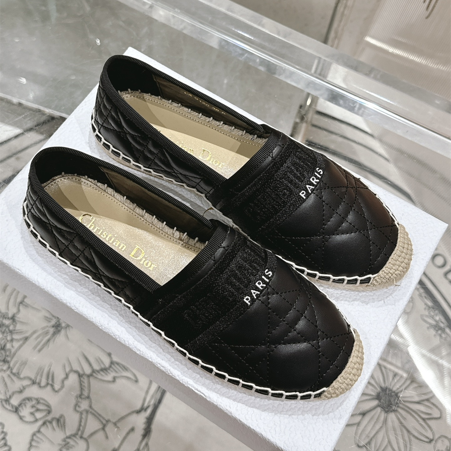 高仿Dior*Granville系列KDD974漁夫鞋小牛皮黑色免檢版