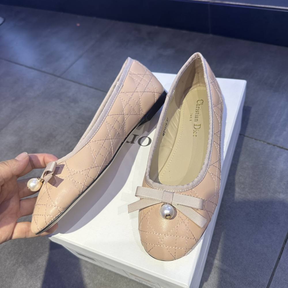 高仿Dior*Ballet系列KCB920圓頭套腳休閒單鞋粉色免檢版