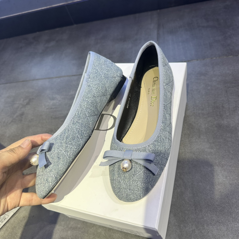 高仿Dior*Ballet系列KCB940圓頭套腳休閒單鞋藍色免檢版
