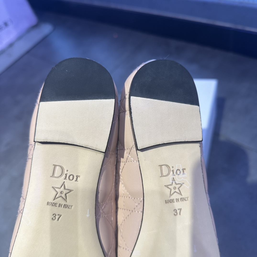 高仿Dior*Ballet系列KCB920圓頭套腳休閒單鞋粉色免檢版