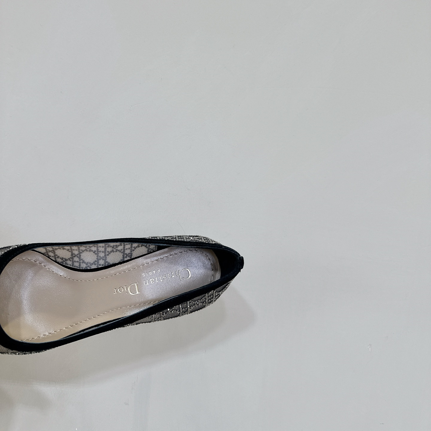 高仿Dior*Capture系列KDH304尖頭燙鑽高踭鞋6.5CM黑色免檢版