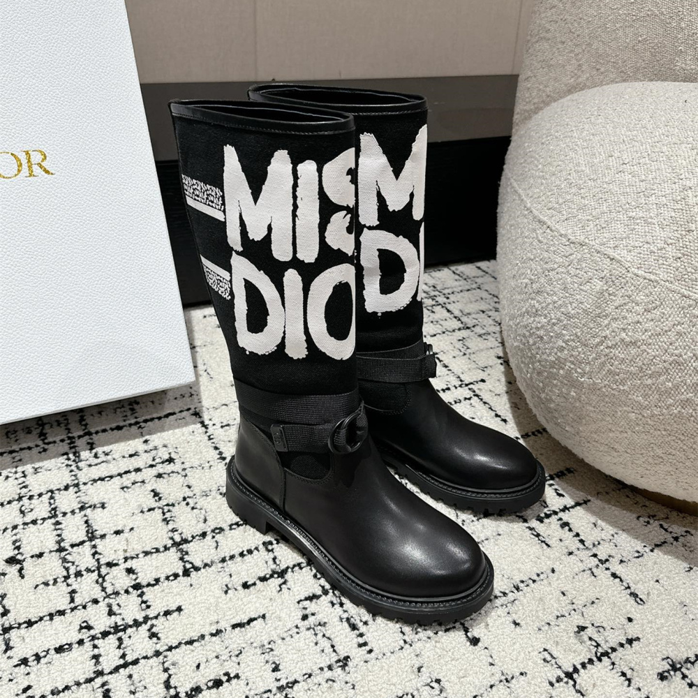 高仿Dior*D-Major系列KDI929塗鴉中筒靴黑色免檢版
