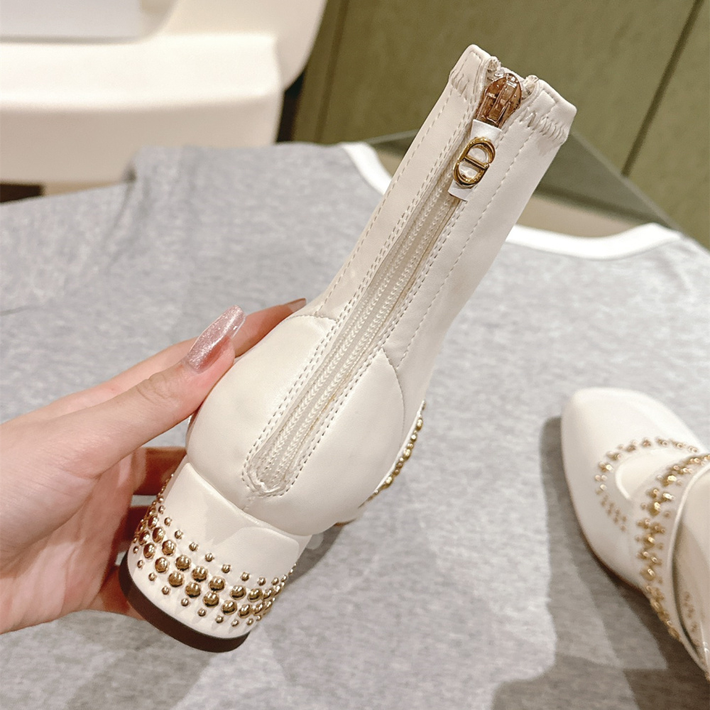 高仿Dior*Belle-D系列KCT064柳釘拉鏈短靴4CM白色免檢版