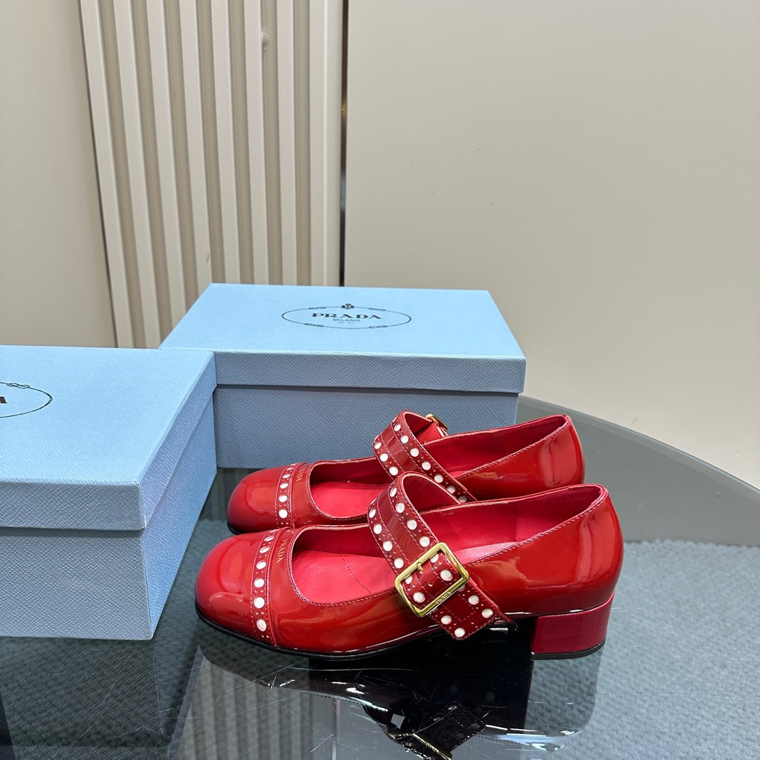 高仿Prada*Patent系列1I816C粗跟瑪麗珍鞋鞋漆皮3.5CM紅色免檢版