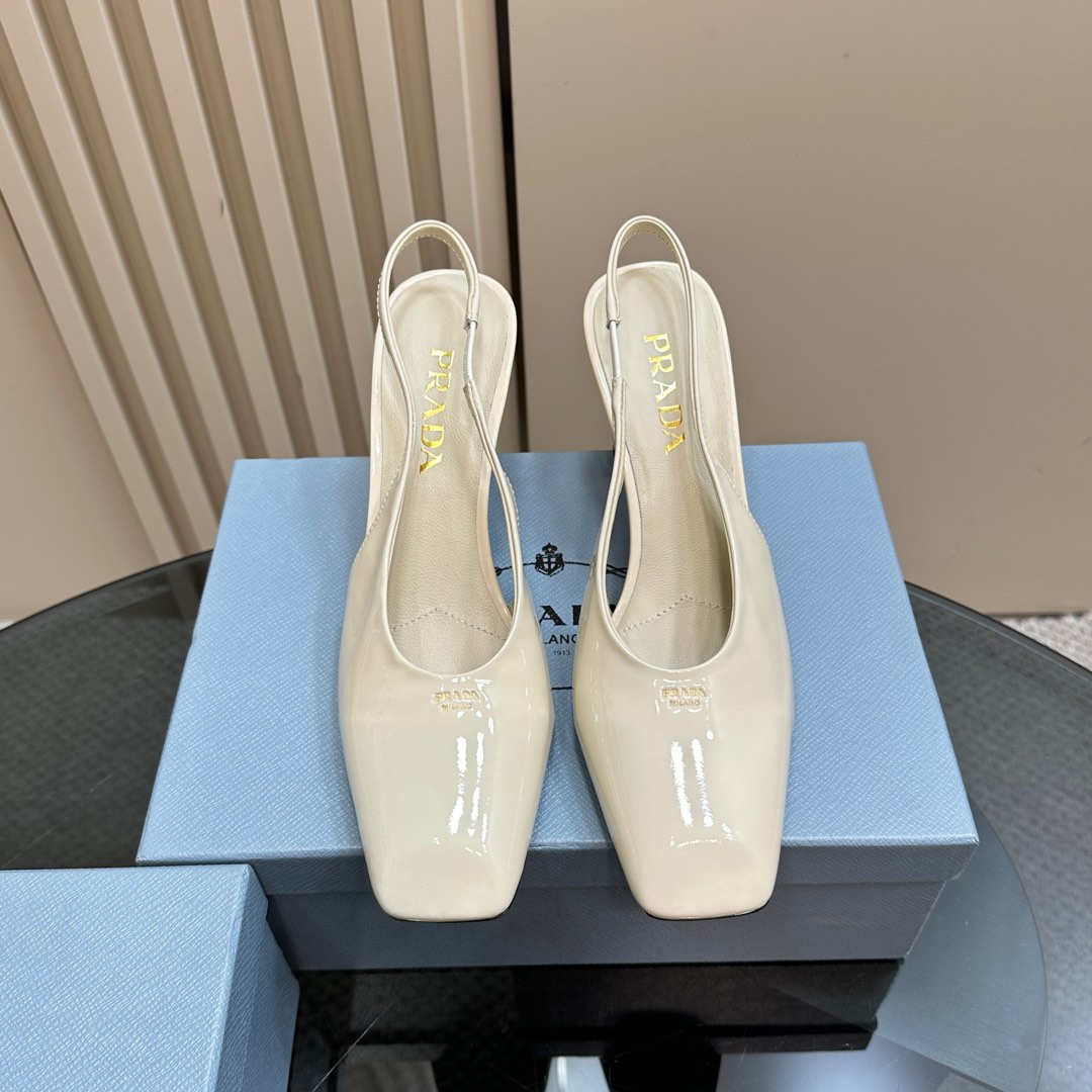 高仿Prada*1I838B方頭粗踭露跟鞋8.5CM漆皮白色免檢版