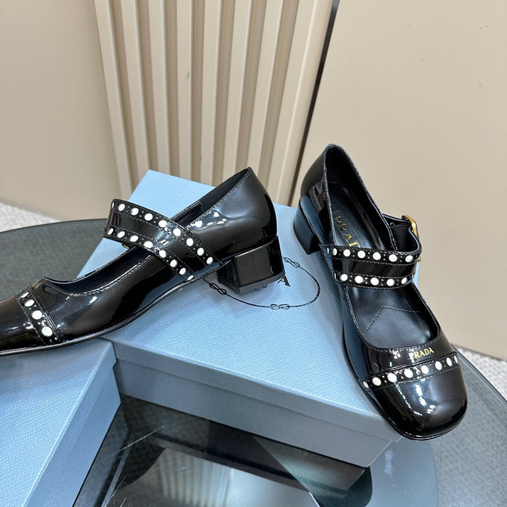 高仿Prada*Patent系列1I816N粗跟瑪麗珍鞋鞋漆皮3.5CM黑色免檢版