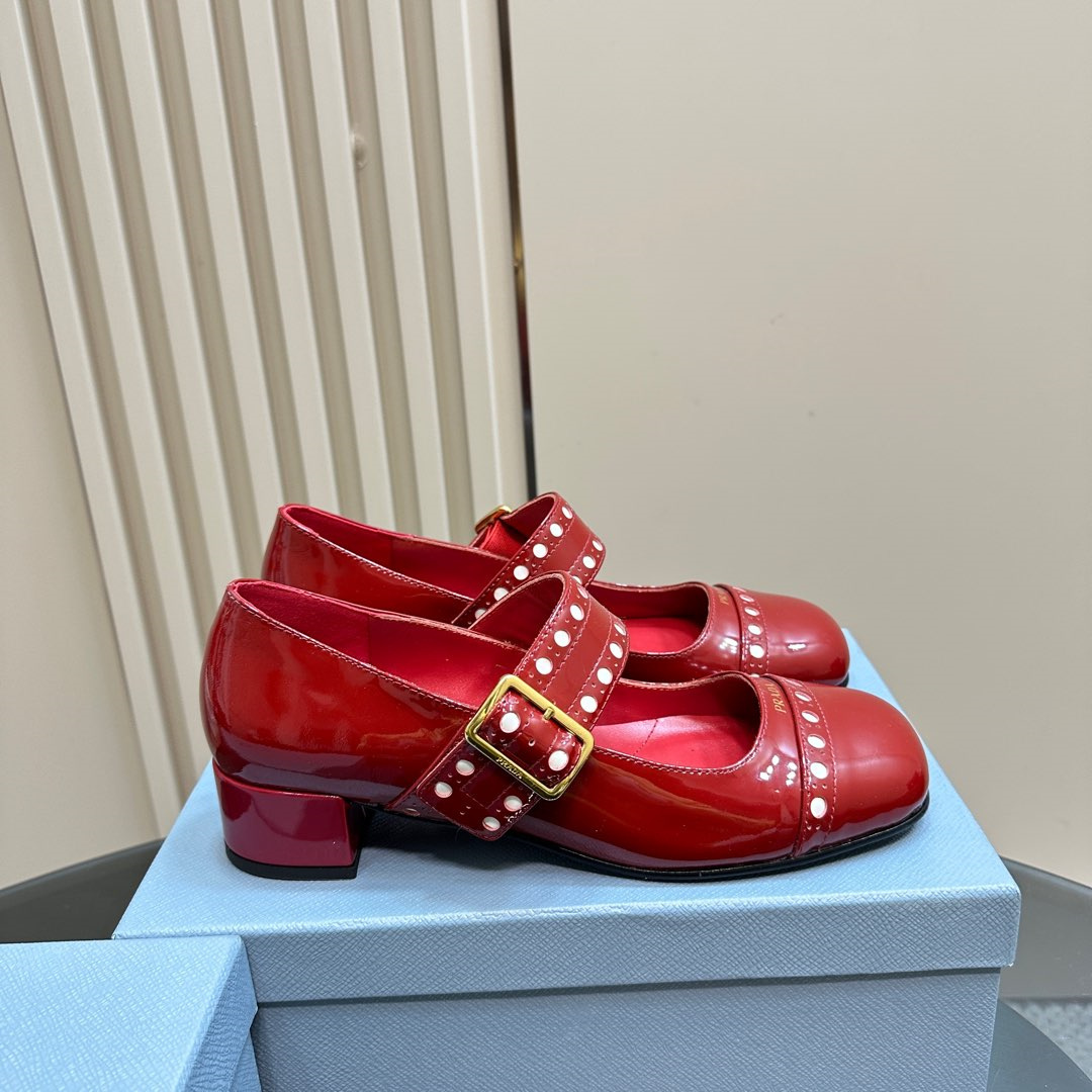 高仿Prada*Patent系列1I816C粗跟瑪麗珍鞋鞋漆皮3.5CM紅色免檢版