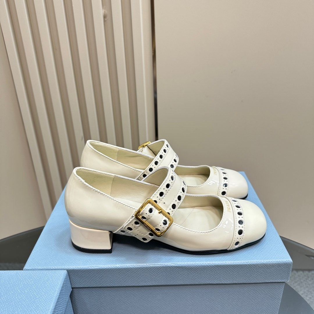 高仿Prada*Patent系列1I816M粗跟瑪麗珍鞋鞋漆皮3.5CM白色免檢版