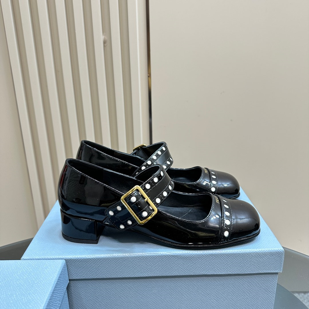 高仿Prada*Patent系列1I816N粗跟瑪麗珍鞋鞋漆皮3.5CM黑色免檢版