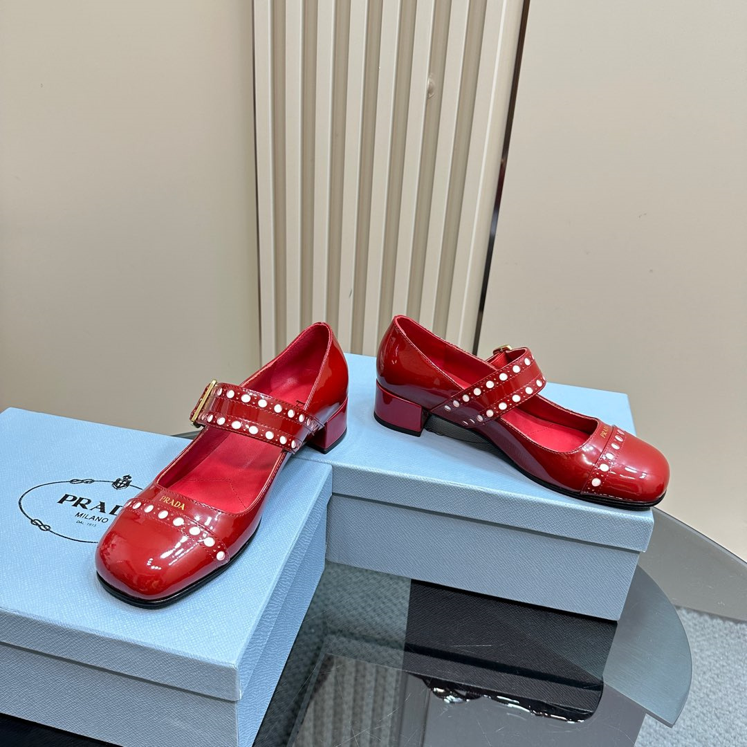 高仿Prada*Patent系列1I816C粗跟瑪麗珍鞋鞋漆皮3.5CM紅色免檢版