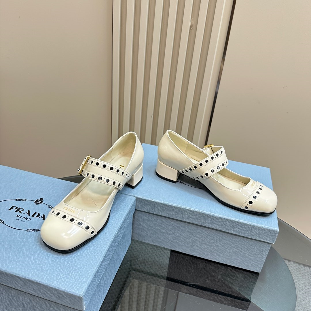 高仿Prada*Patent系列1I816M粗跟瑪麗珍鞋鞋漆皮3.5CM白色免檢版