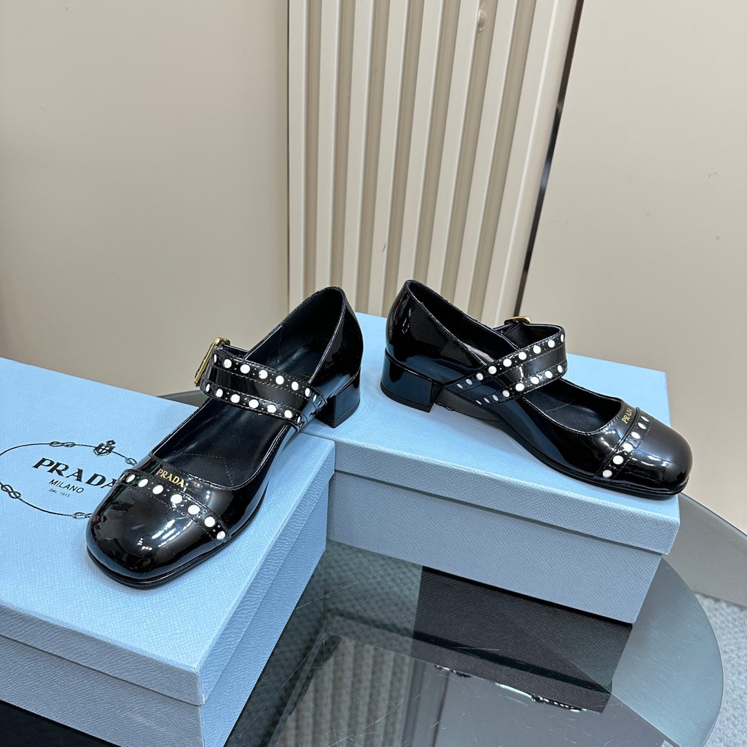 高仿Prada*Patent系列1I816N粗跟瑪麗珍鞋鞋漆皮3.5CM黑色免檢版
