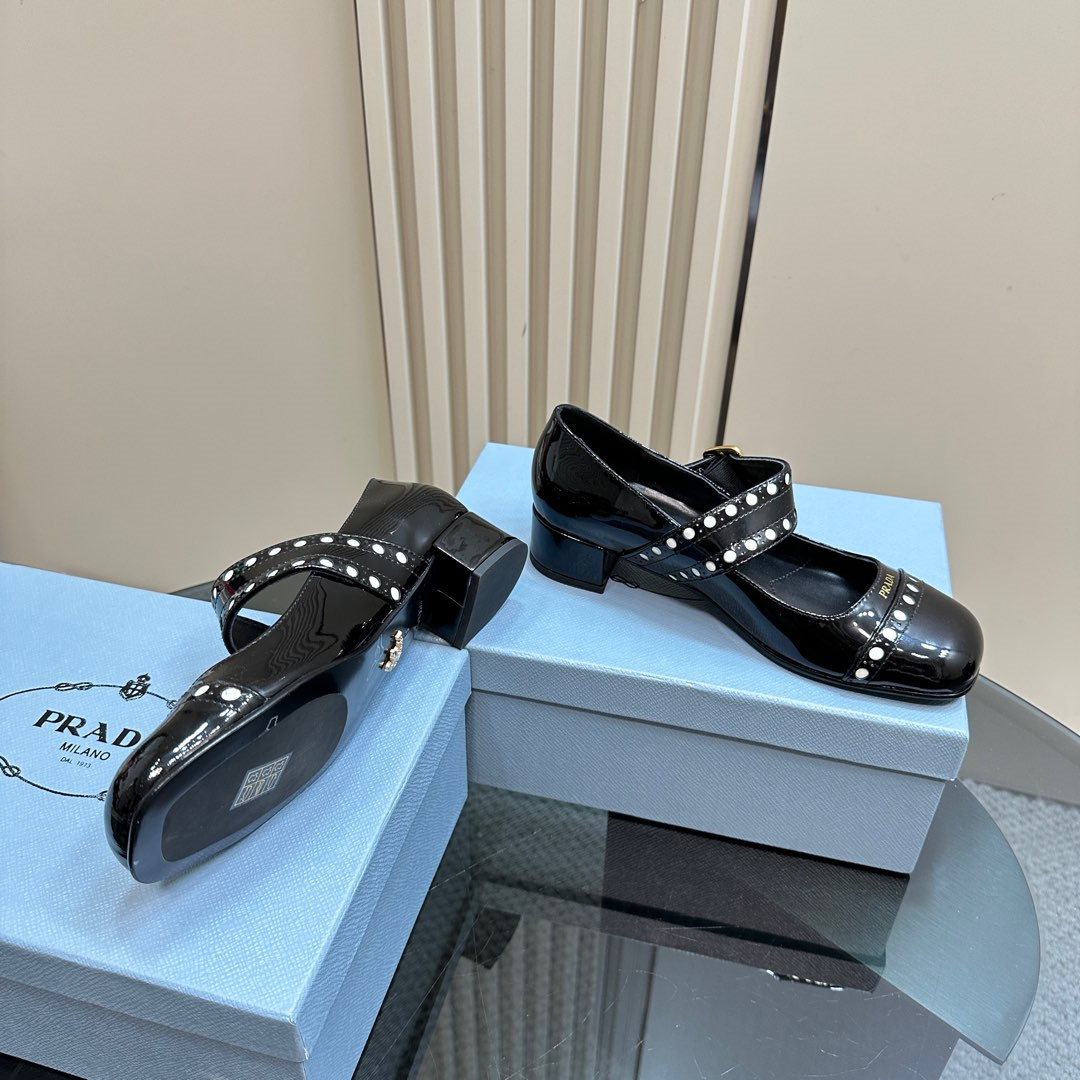 高仿Prada*Patent系列1I816N粗跟瑪麗珍鞋鞋漆皮3.5CM黑色免檢版