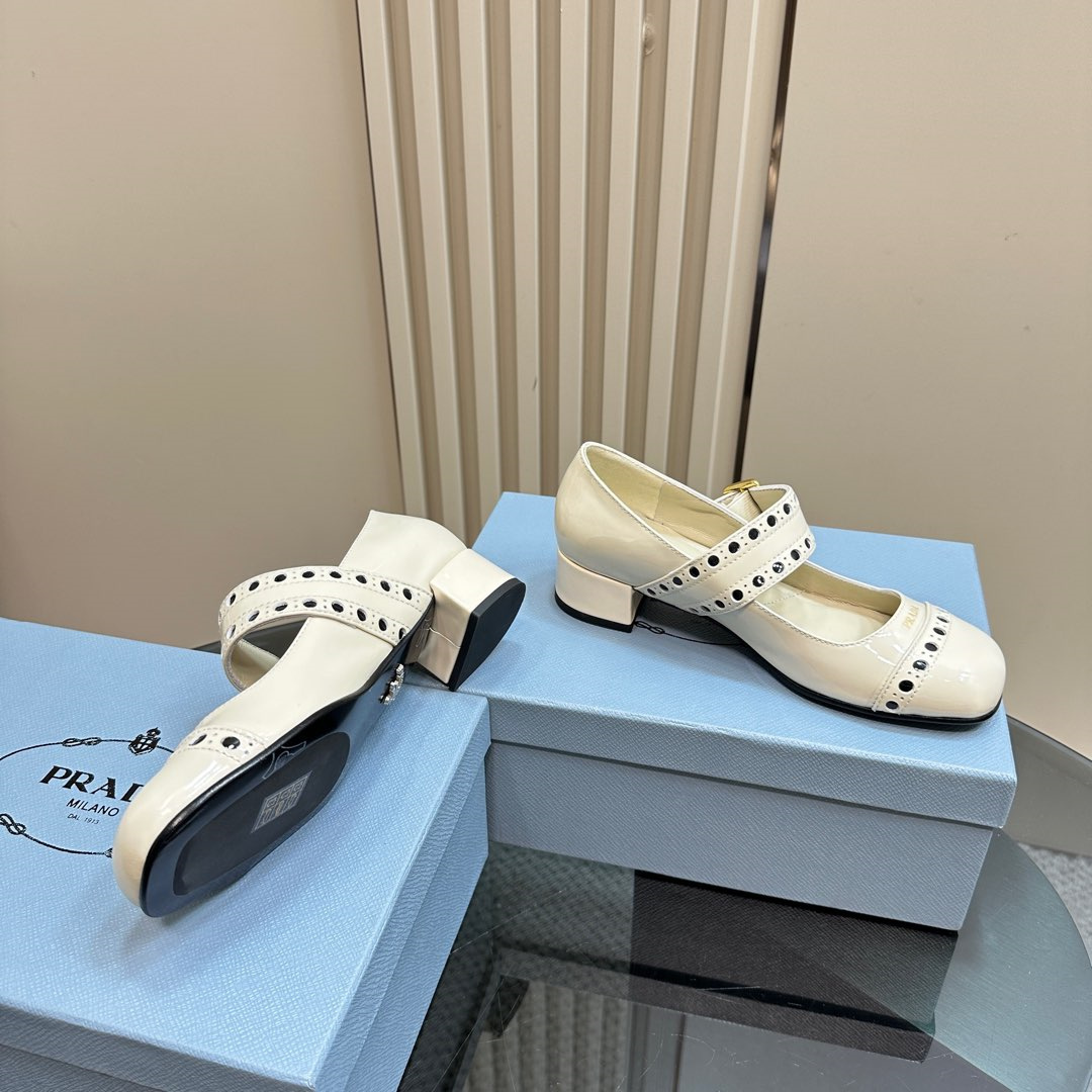 高仿Prada*Patent系列1I816M粗跟瑪麗珍鞋鞋漆皮3.5CM白色免檢版