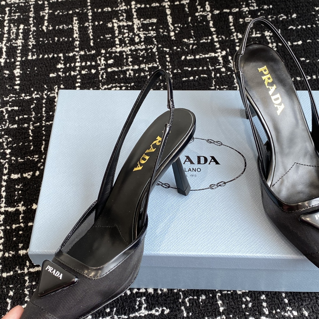 高仿Prada*1I891N尖頭露跟高踭鞋7.5CM黑色免檢版