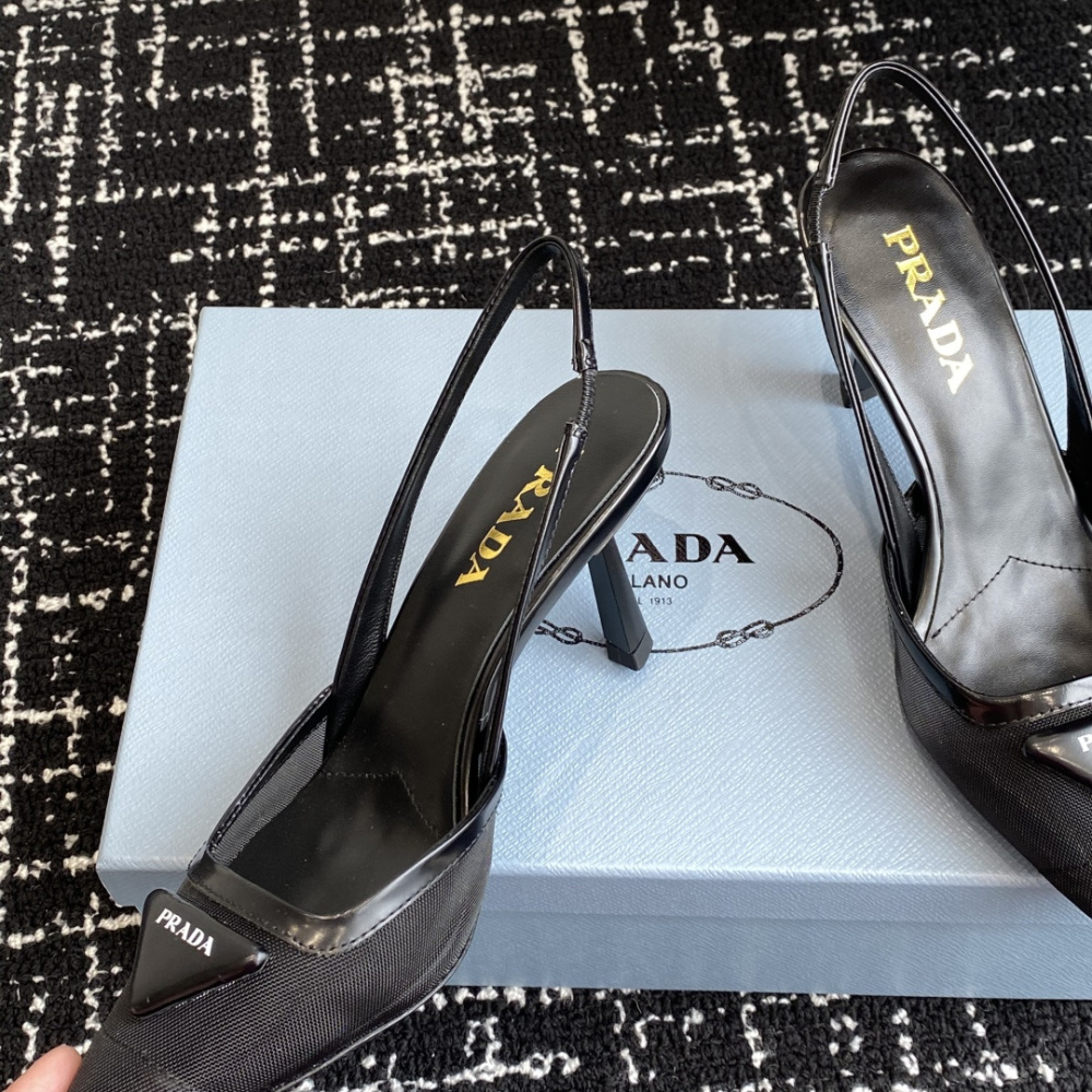 高仿Prada*1I891N尖頭露跟高踭鞋7.5CM黑色免檢版