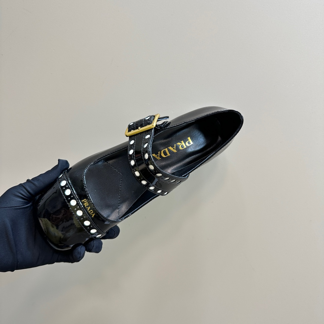 高仿Prada*Patent系列1I816N粗跟瑪麗珍鞋鞋漆皮3.5CM黑色免檢版