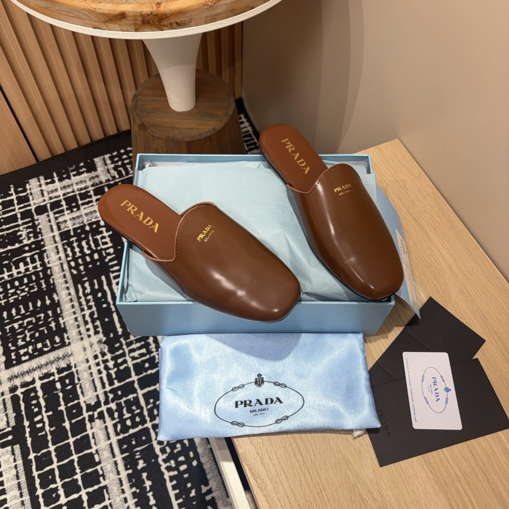 高仿Prada*2S2986圓頭皮質休閒套腳拖鞋棕色免檢版