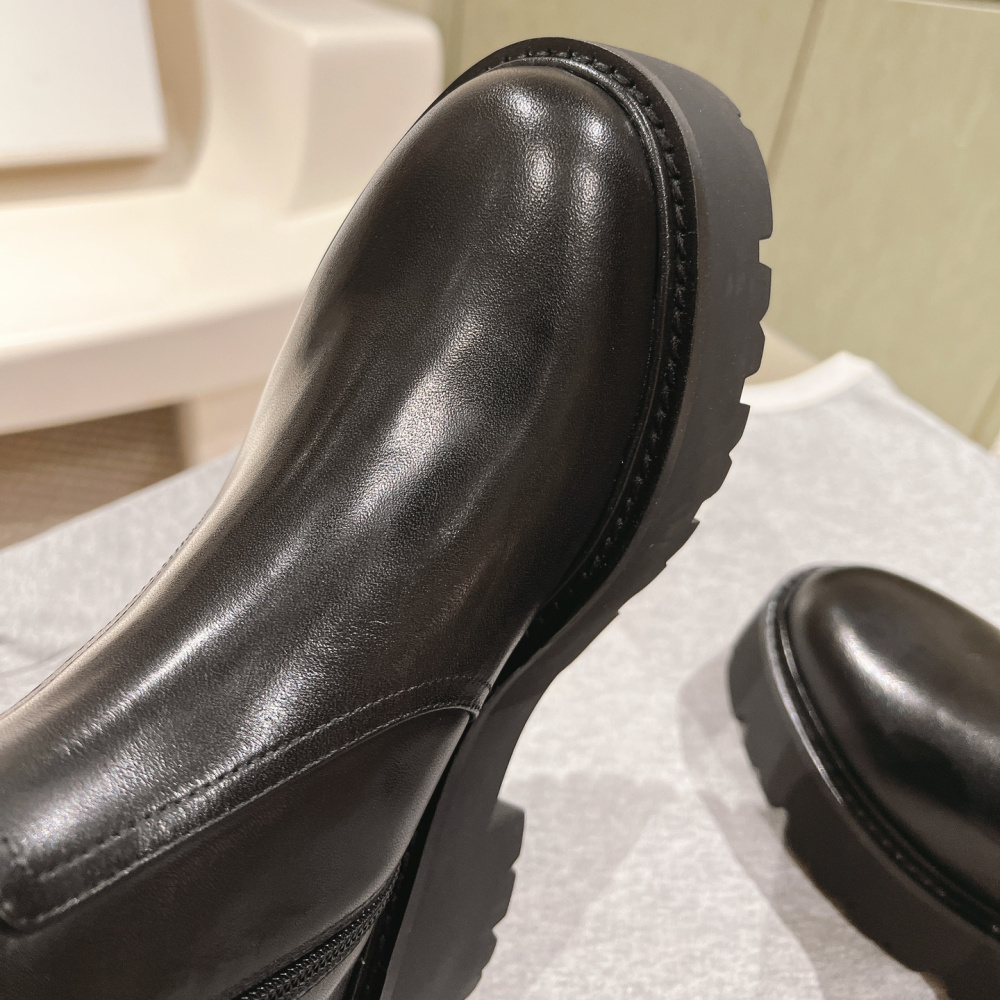 高仿Celine*354233492厚底高筒靴牛皮黑色免檢版