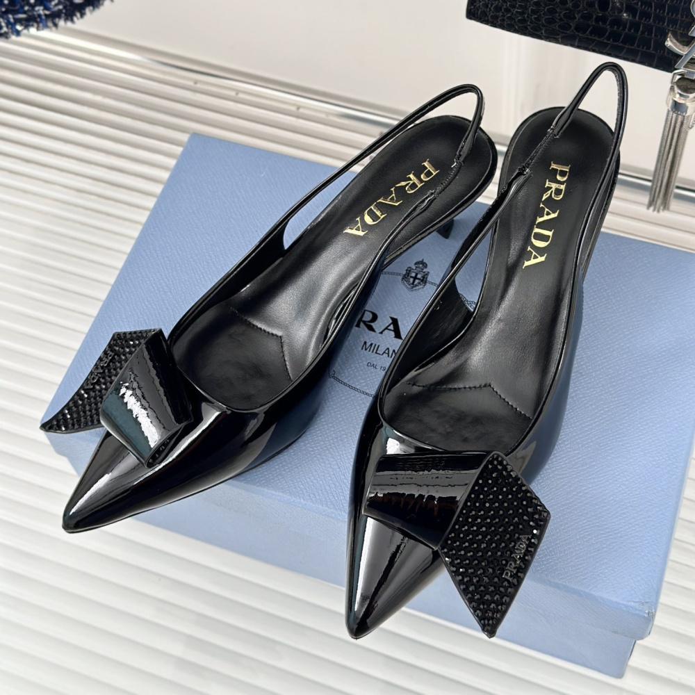 高仿Prada*1I345N水鑽蝴蝶結高踭鞋漆皮黑色5.5CM免檢版