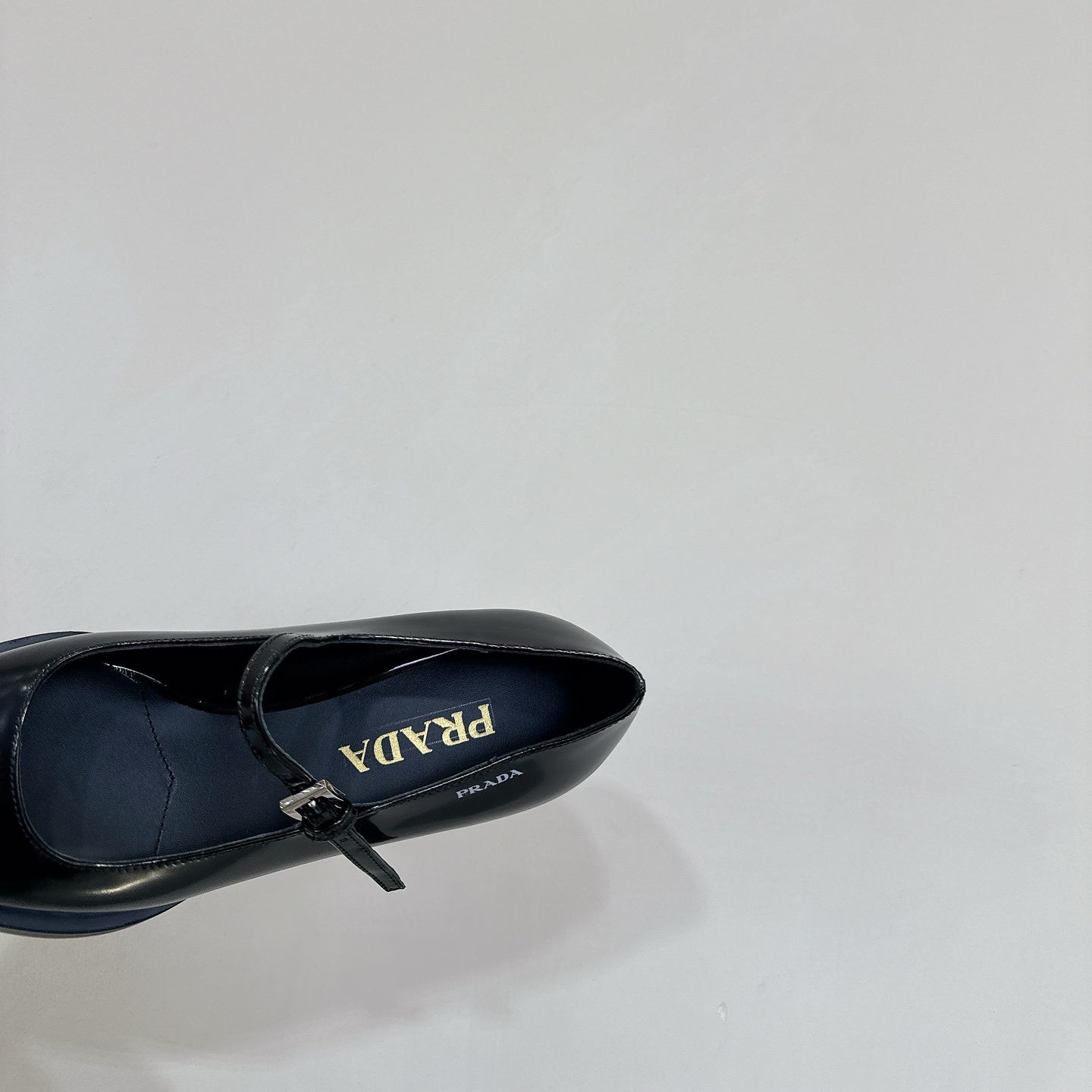 高仿Prada*1I751N尖頭錐形跟高踭鞋5.5CM黑色免檢版