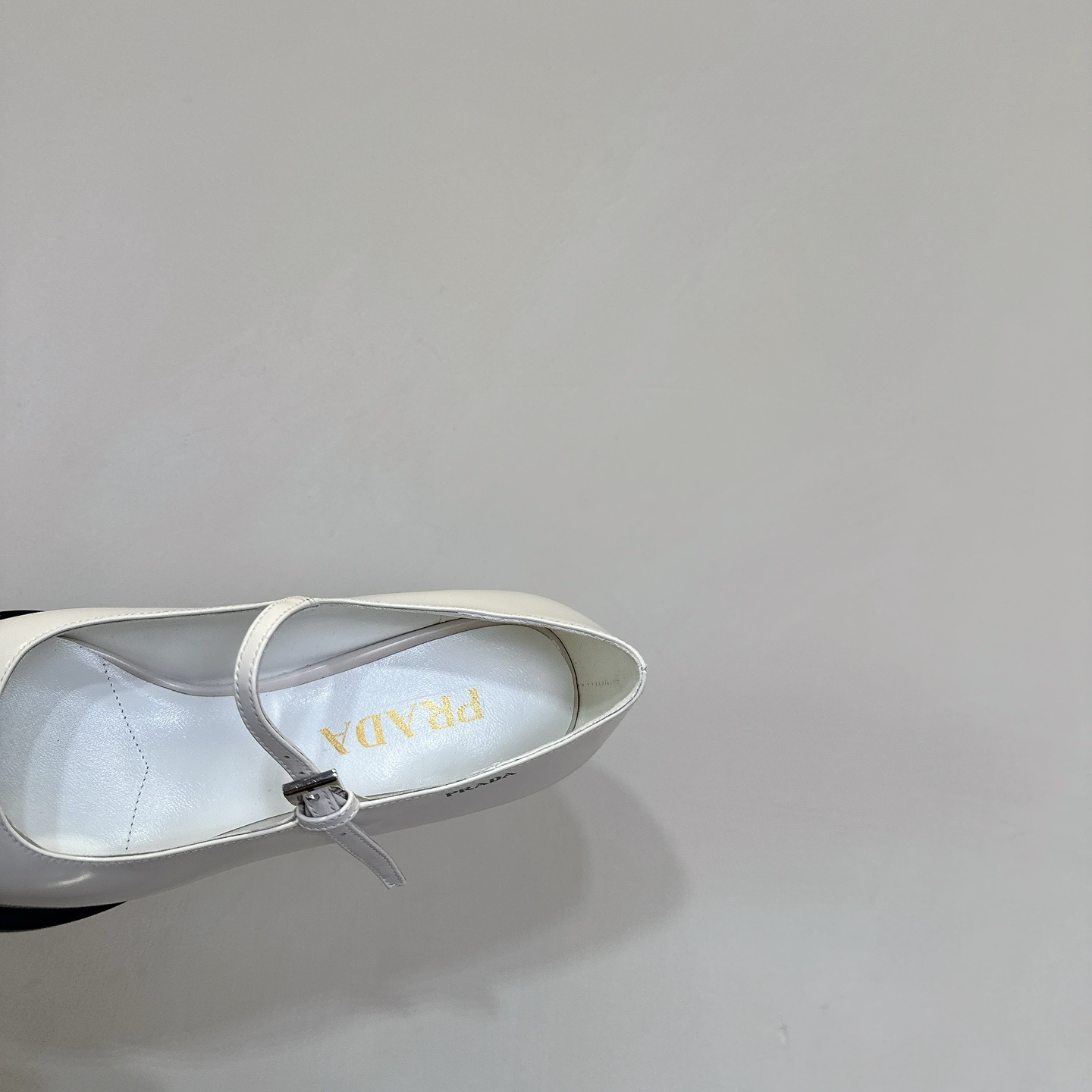 高仿Prada*1I751M尖頭錐形跟高踭鞋5.5CM白色免檢版