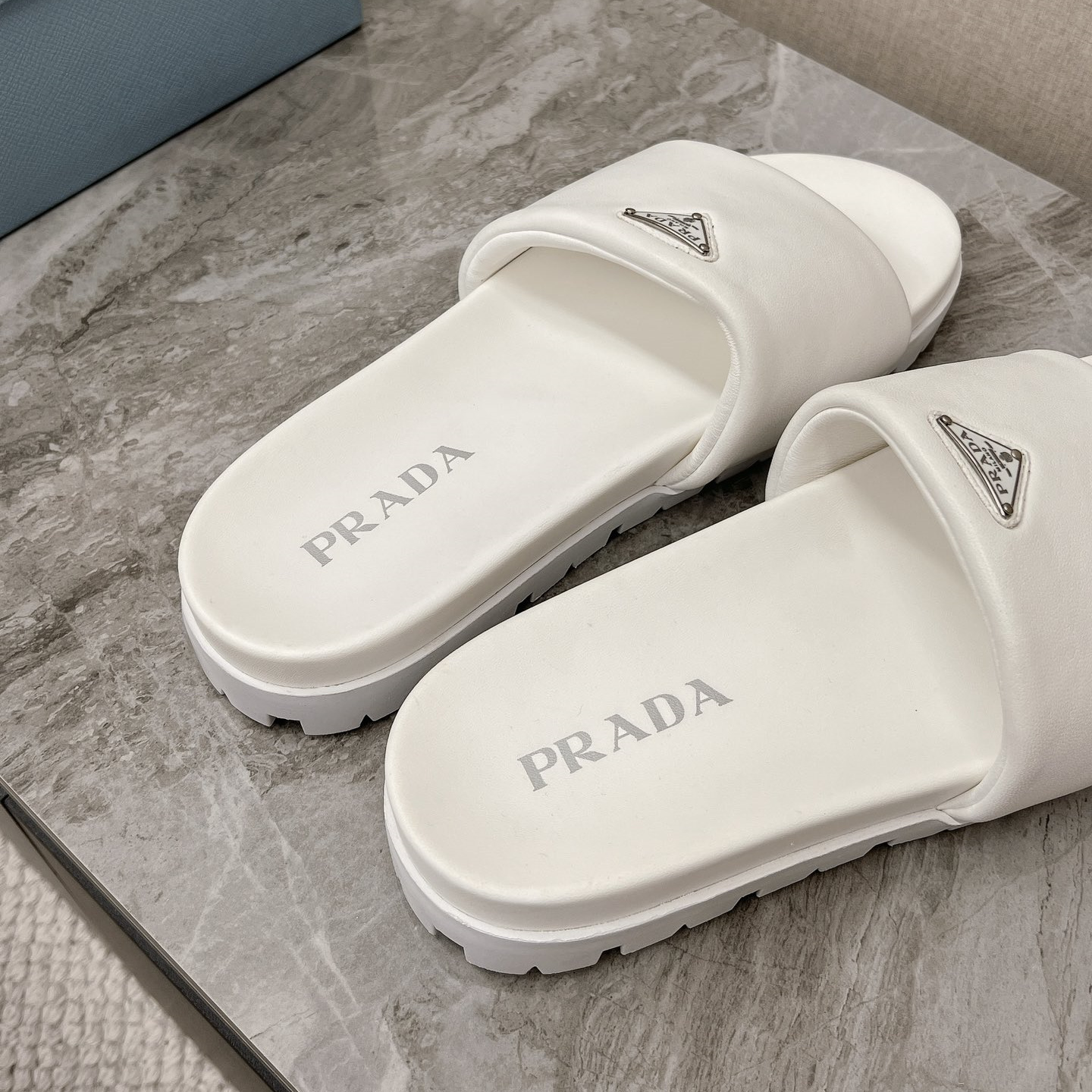 高仿Prada*2X3099M男女同款拖鞋徽標白色免檢版