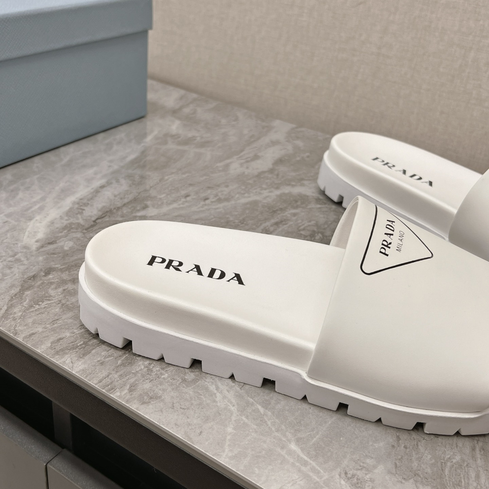 高仿Prada*1XX582M男女同款拖鞋塗層字母白色免檢版