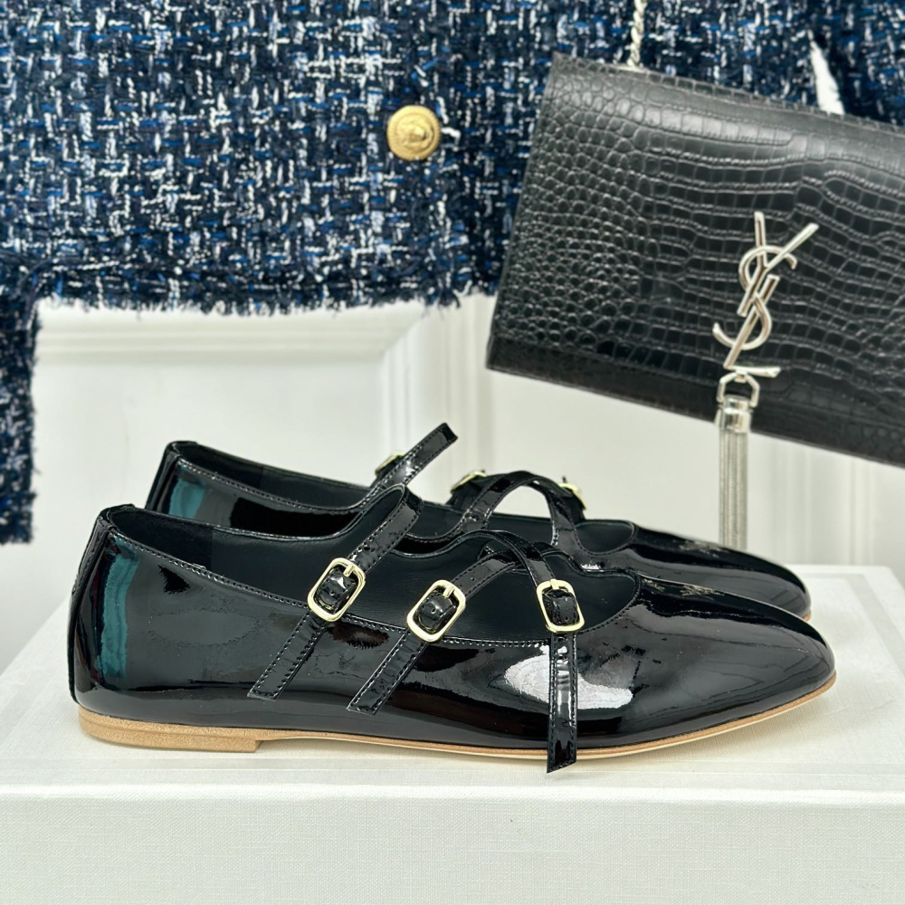 高仿Celine*360194583塔扣瑪麗珍單鞋小牛皮漆皮黑色免檢版