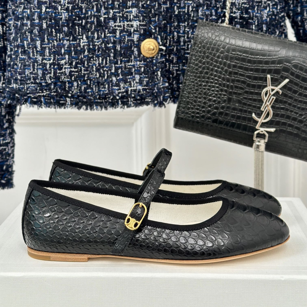 高仿Celine*354673034復古瑪麗珍單鞋蟒蛇紋黑色免檢版