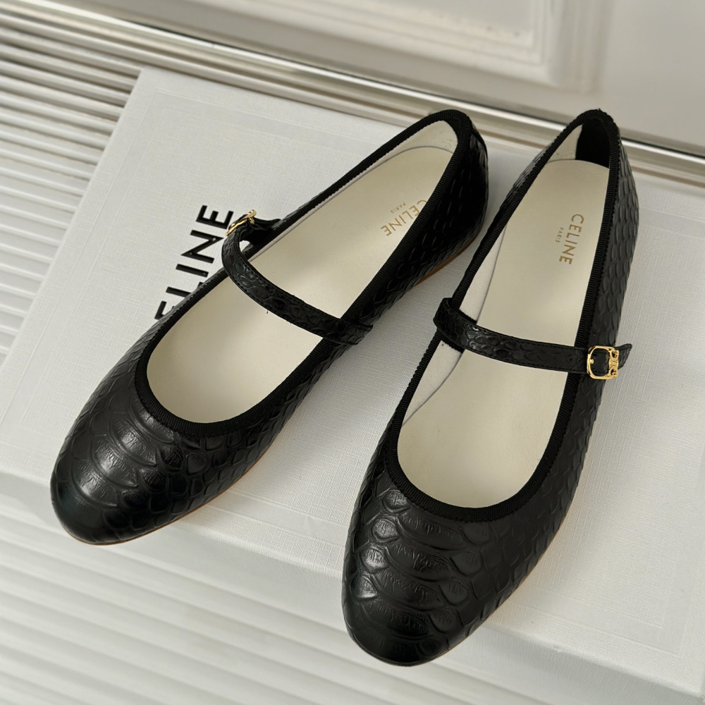 高仿Celine*354673034復古瑪麗珍單鞋蟒蛇紋黑色免檢版