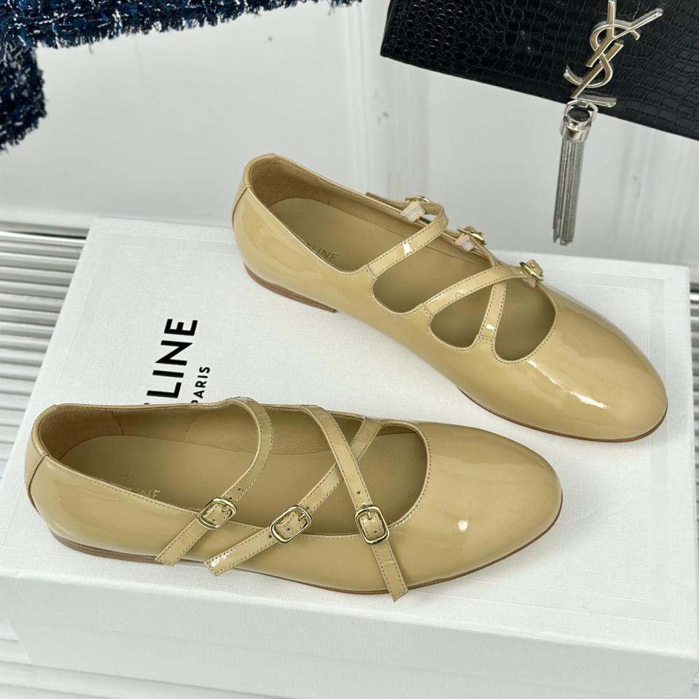 高仿Celine*360194584塔扣瑪麗珍單鞋小牛皮漆皮黃色免檢版
