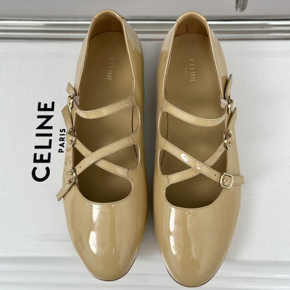 高仿Celine*360194584塔扣瑪麗珍單鞋小牛皮漆皮黃色免檢版