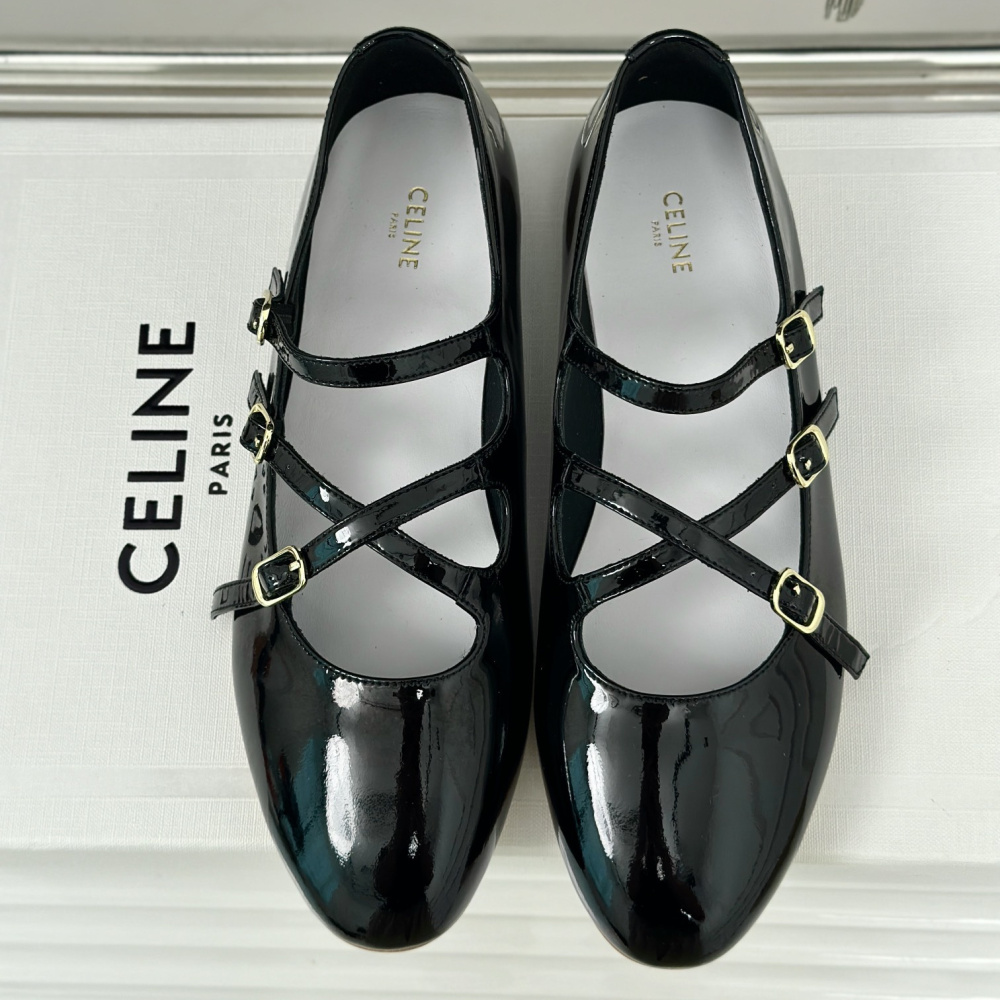高仿Celine*360194583塔扣瑪麗珍單鞋小牛皮漆皮黑色免檢版