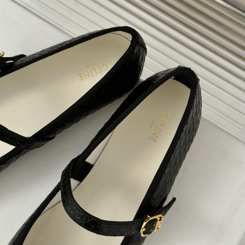 高仿Celine*354673034復古瑪麗珍單鞋蟒蛇紋黑色免檢版