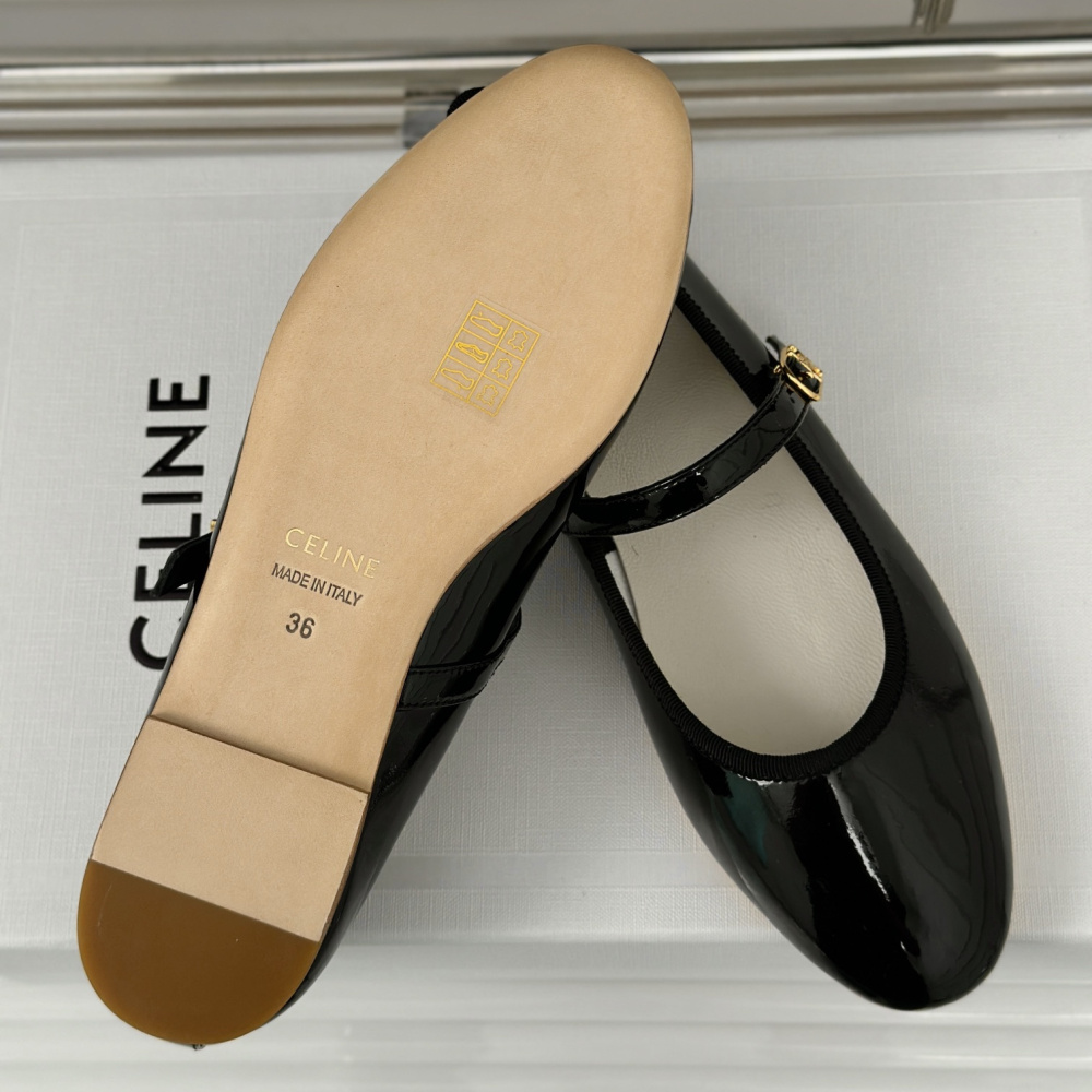 高仿Celine*345703613復古瑪麗珍單鞋漆皮黑色免檢版