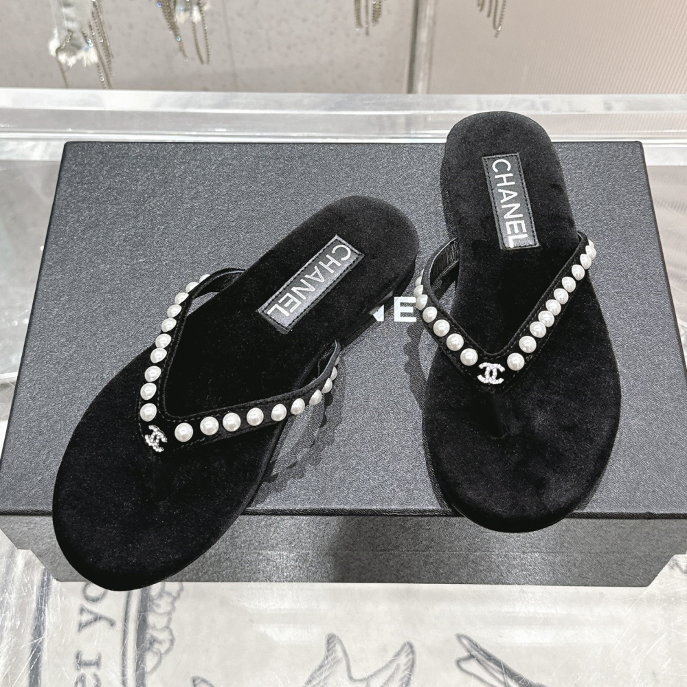 高仿Chanel*25C系列G46205B絲絨珍珠人字拖黑色免檢版
