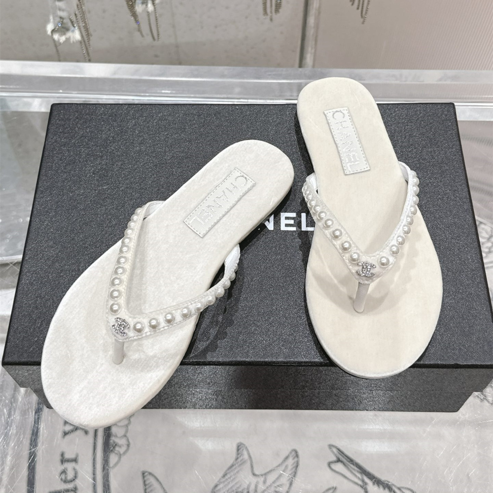 高仿Chanel*25C系列G46205A絲絨珍珠人字拖白色免檢版