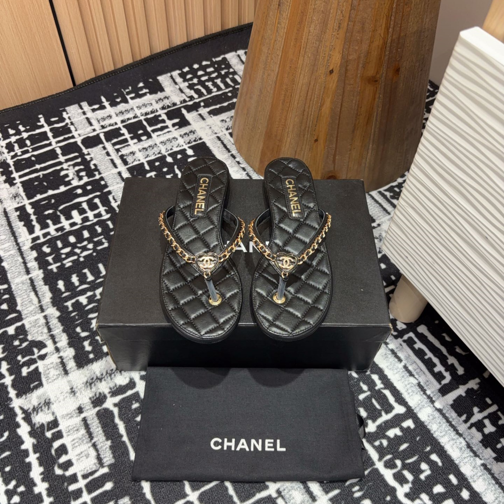 高仿Chanel*25C系列G46405X小羊皮防滑人字拖黑色免檢版