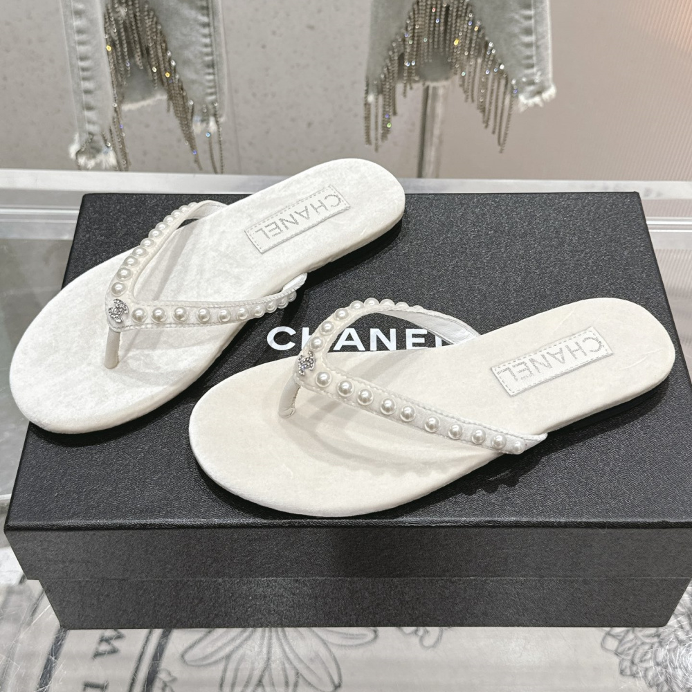 高仿Chanel*25C系列G46205A絲絨珍珠人字拖白色免檢版