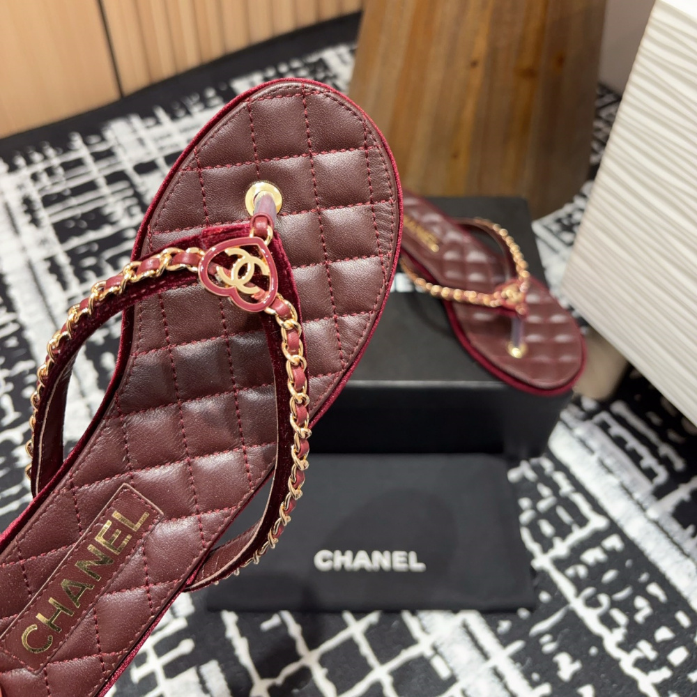 高仿Chanel*25C系列G46405A小羊皮防滑人字拖紅色免檢版