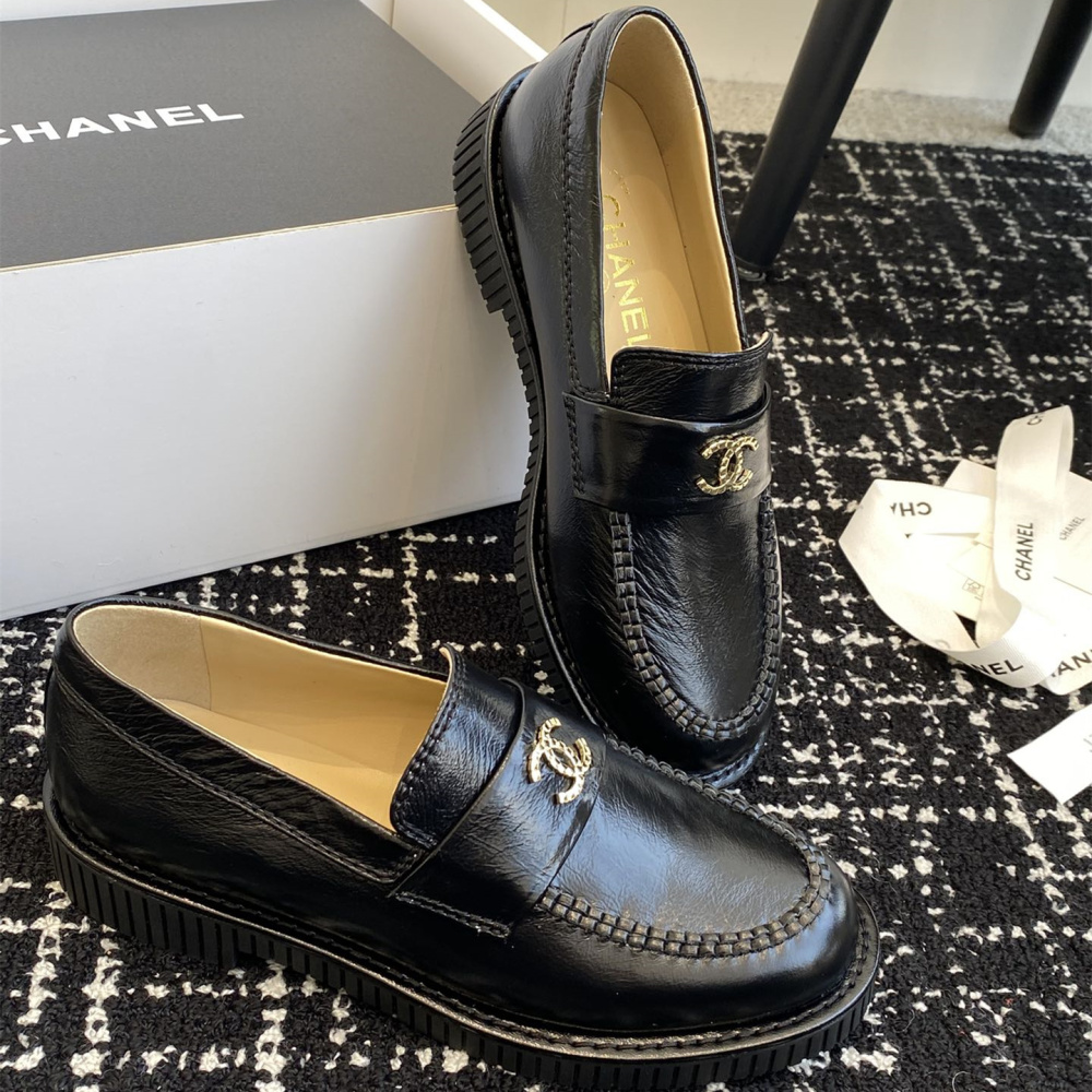 高仿Chanel*25C系列G46112B小牛皮樂福鞋黑色免檢版